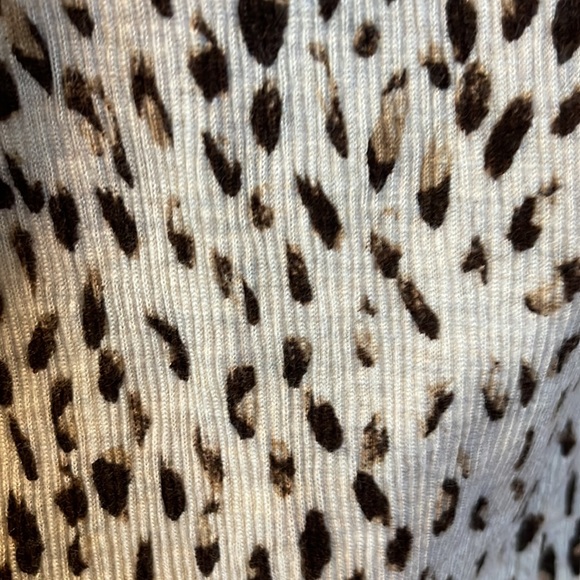 AGB leopard print top - Picture 3 of 6